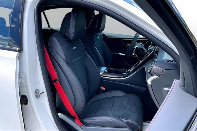 Certified 2023 Mercedes-Benz C 43 AMG 4MATIC Sedan image 32