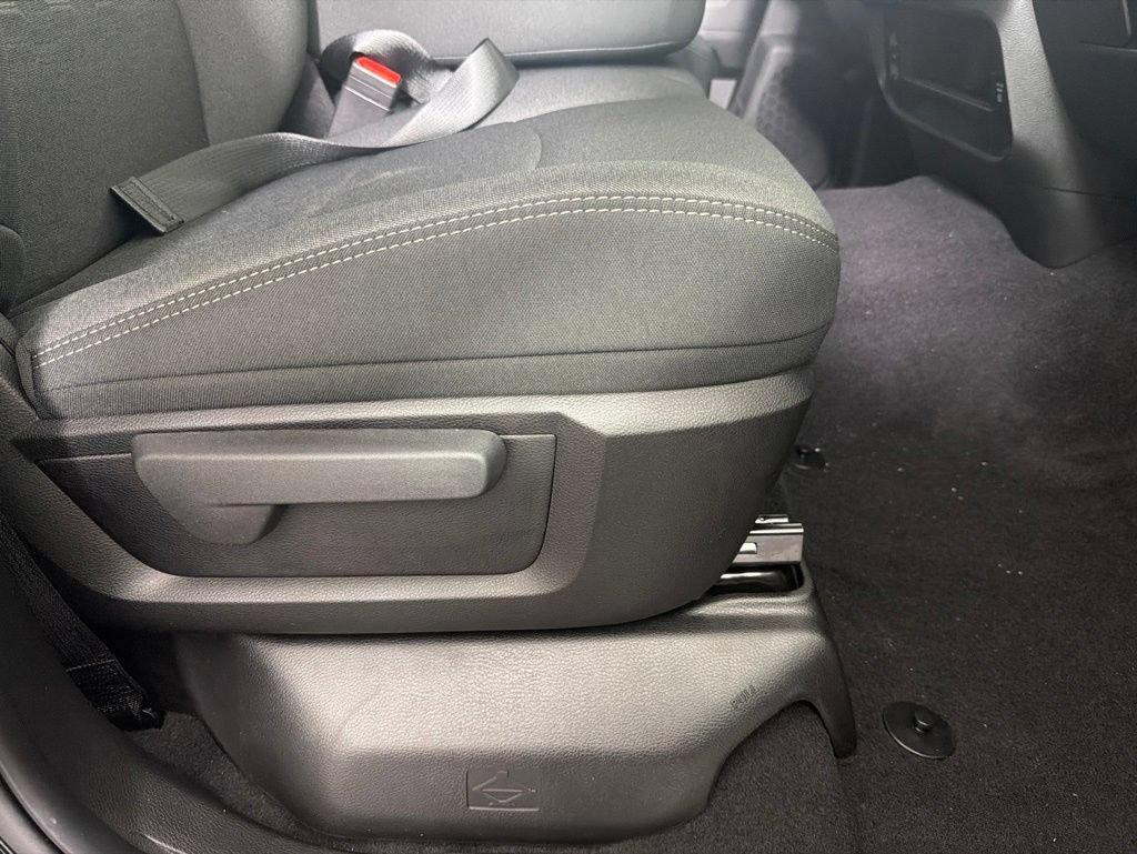 New 2026 RAM 3500 Tradesman AWD/4WD image 30