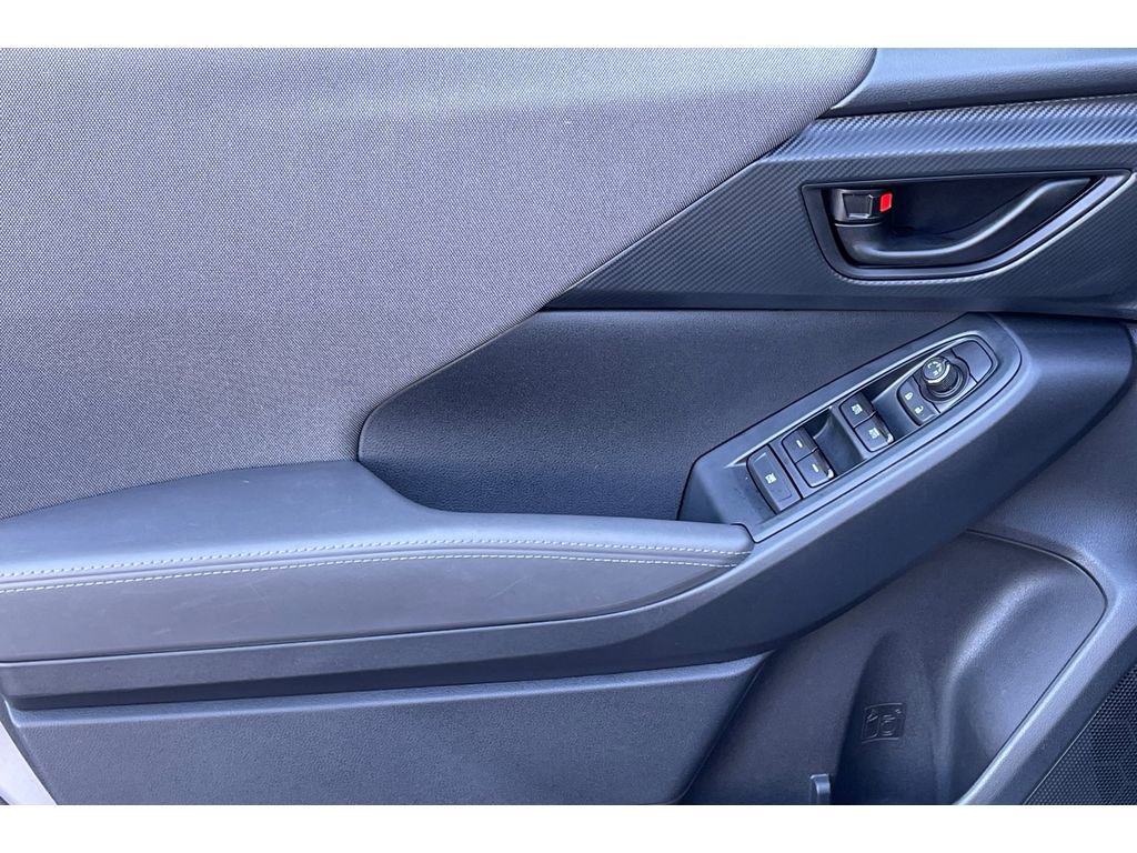 Certified 2025 Subaru Crosstrek 2.0i Premium image 11