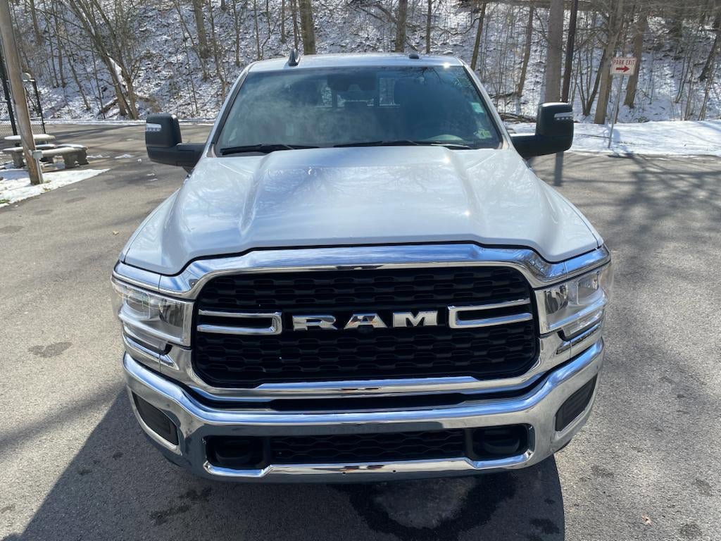New 2024 RAM 2500 Tradesman w/ Safety Group AWD/4WD image 9