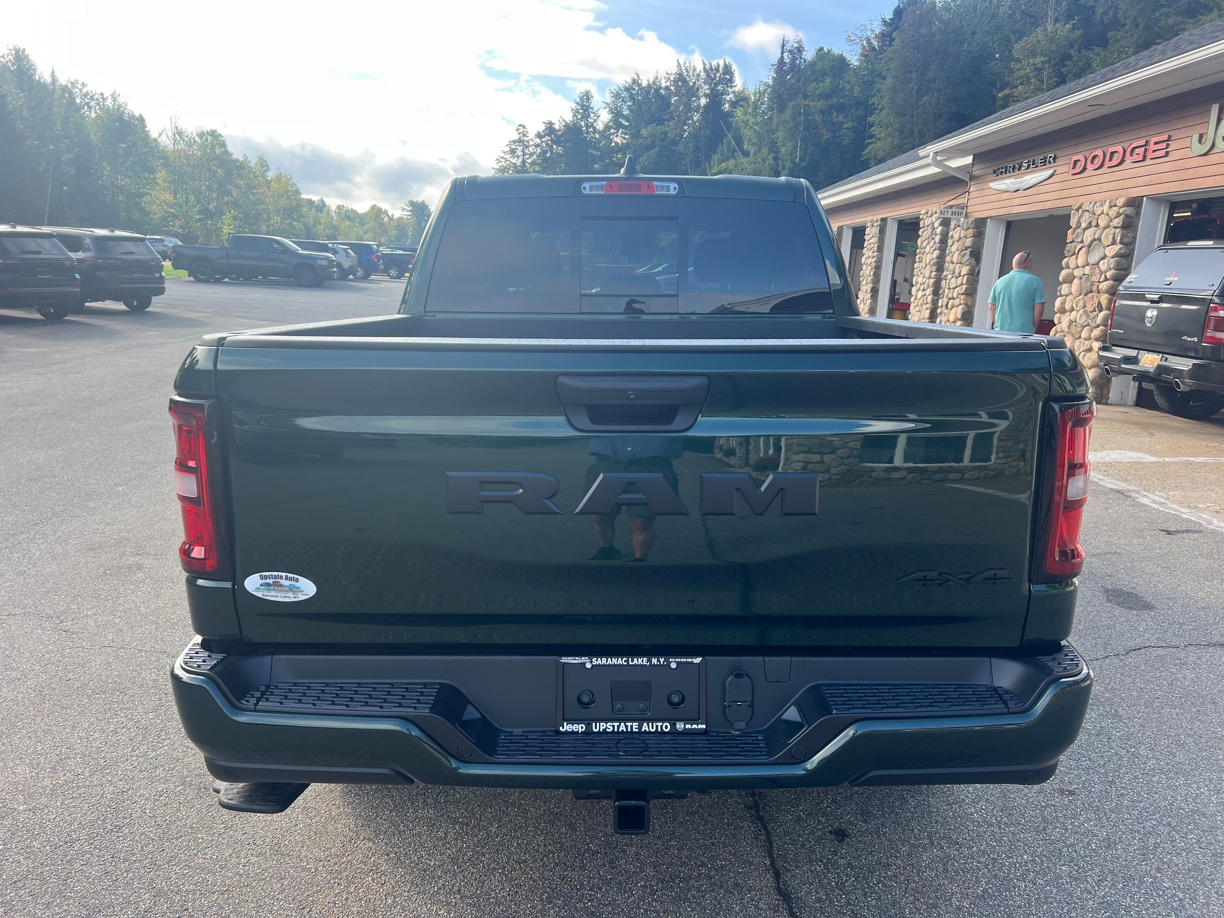 New 2026 RAM 1500 Express AWD/4WD image 6