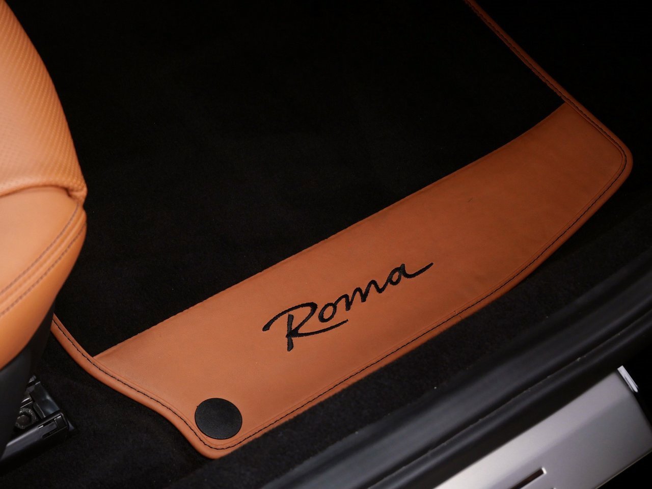 Used 2022 Ferrari Roma image 22