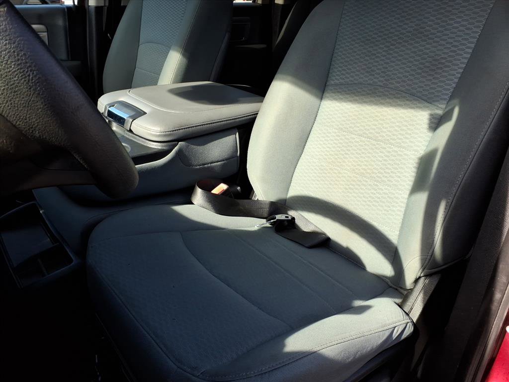 Used 2020 RAM 1500 Classic SLT image 17