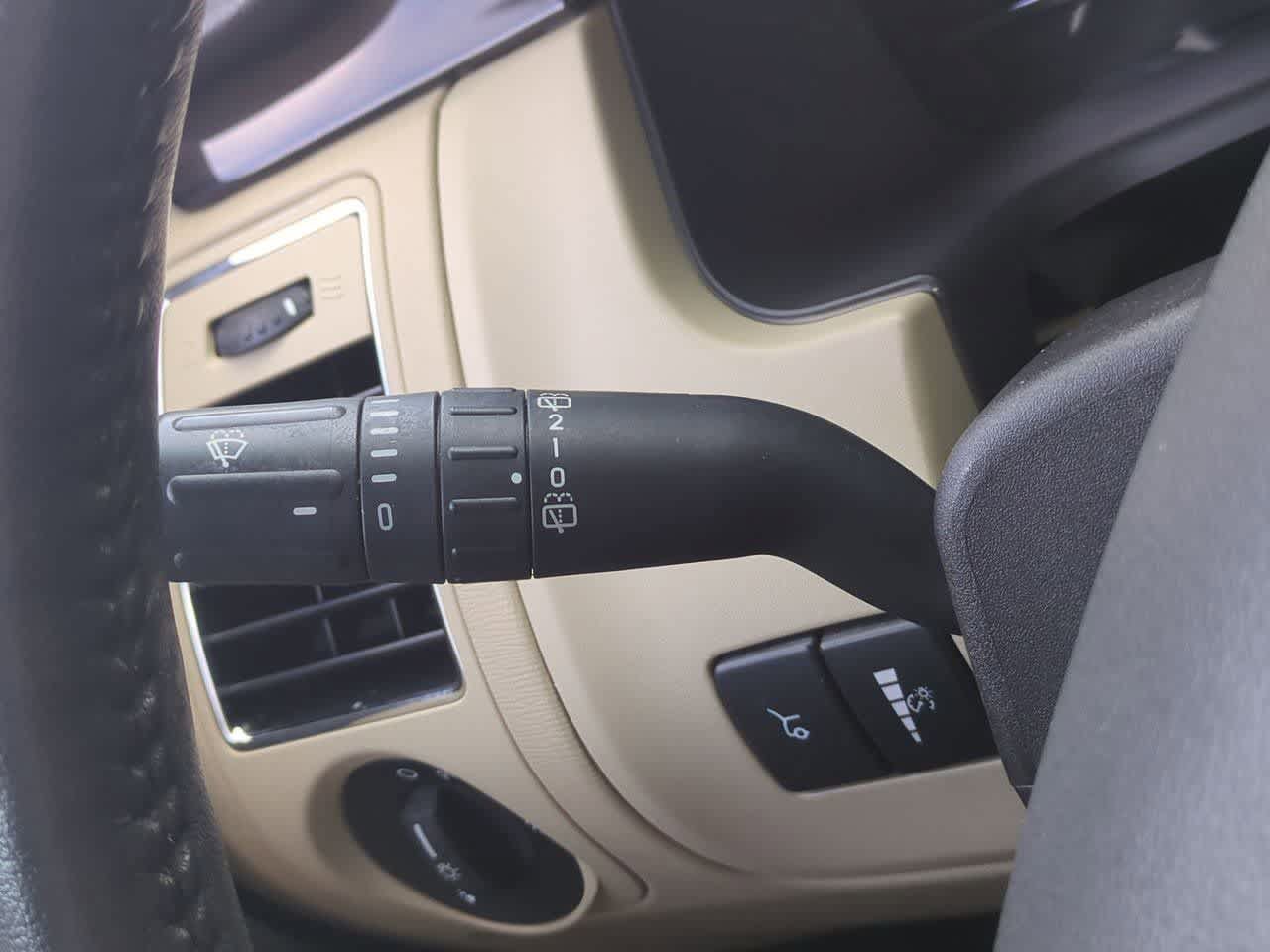 Used 2014 Ford Flex SEL w/ Equipment Group 202A FWD image 25