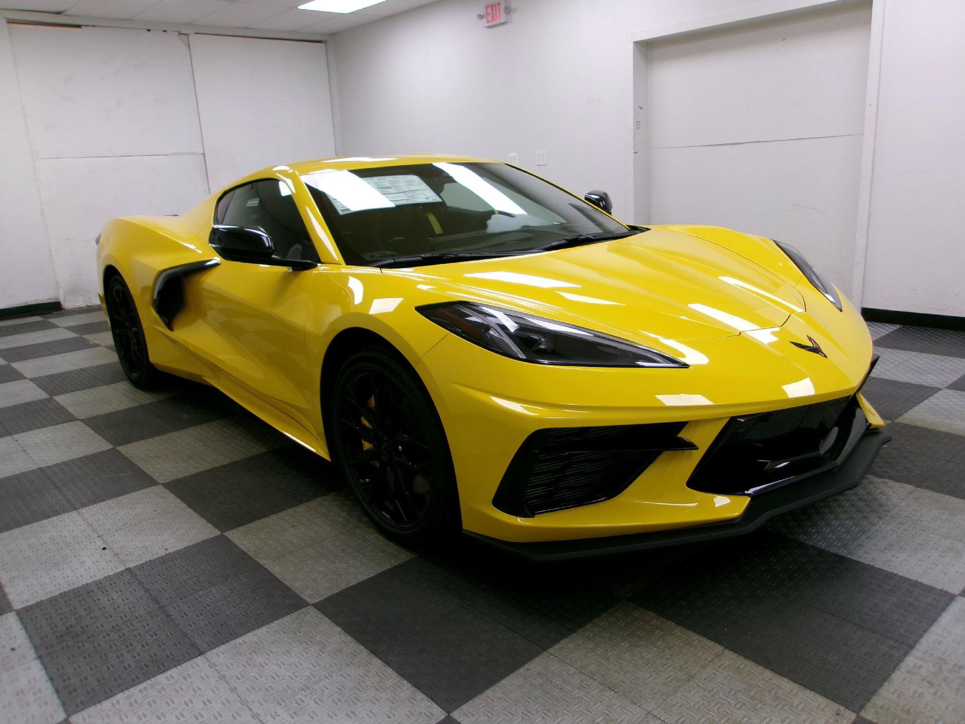 New 2027 Chevrolet Corvette Stingray Coupe w/ Z51 Performance Package RWD image 13