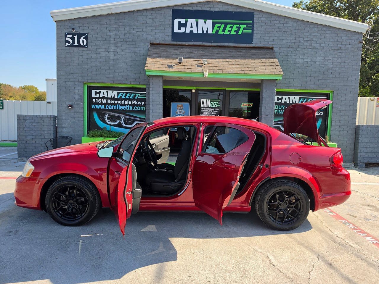 Used 2013 Dodge Avenger SE FWD image 32