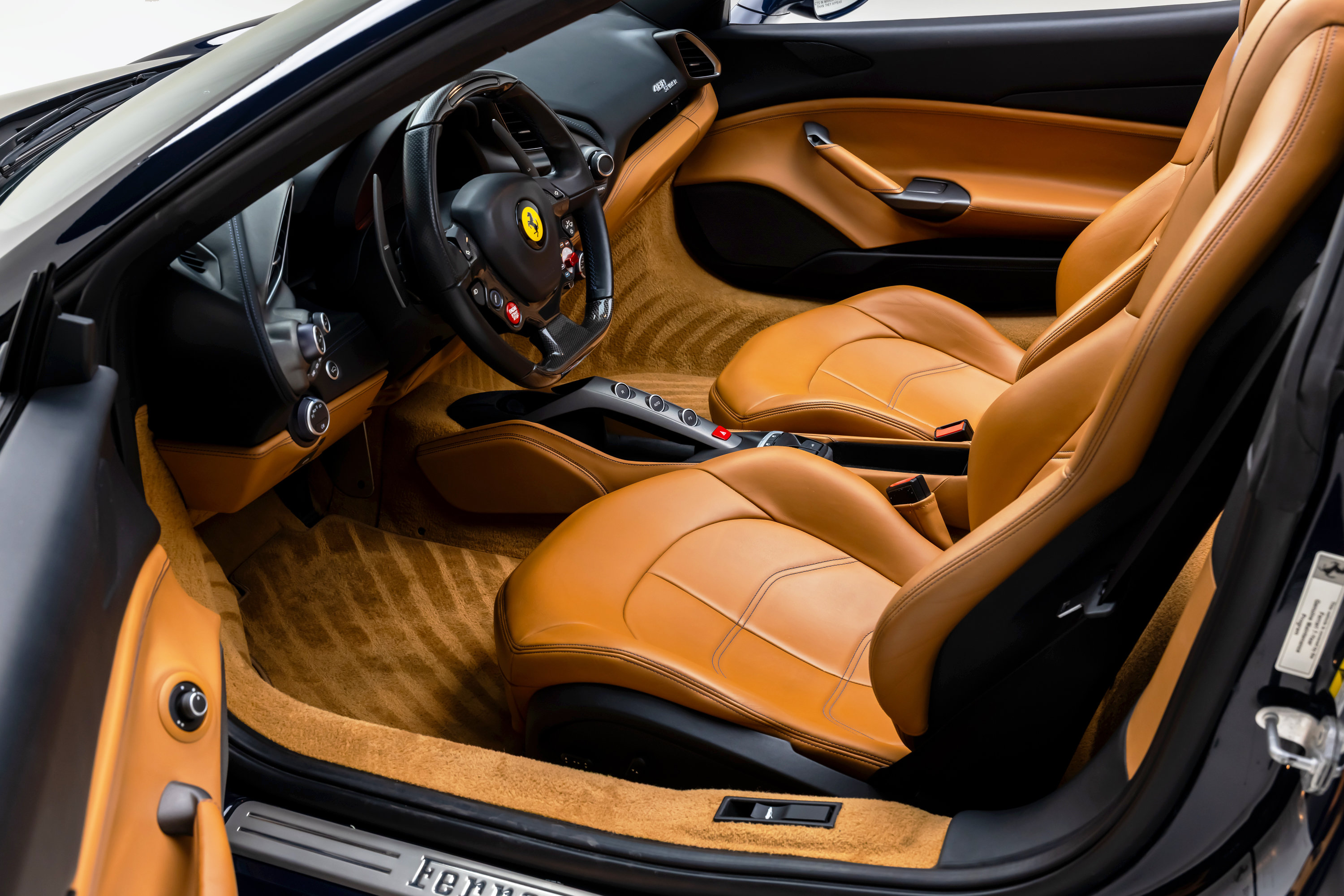 Used 2018 Ferrari 488 Spider RWD image 36