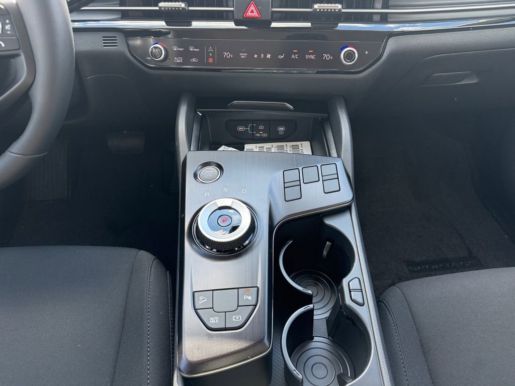 New 2026 Kia Sportage LX image 11