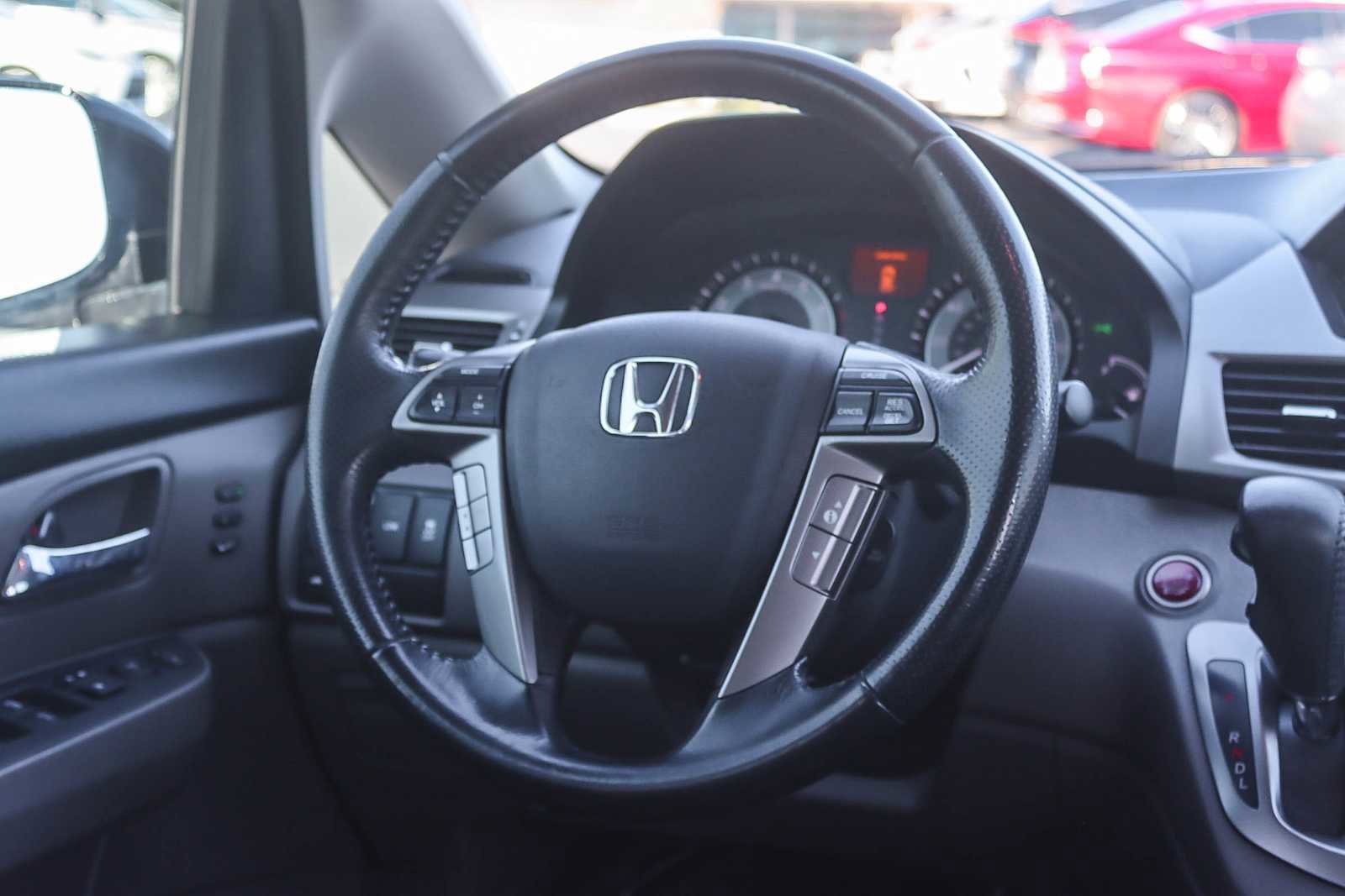Used 2016 Honda Odyssey Touring image 14