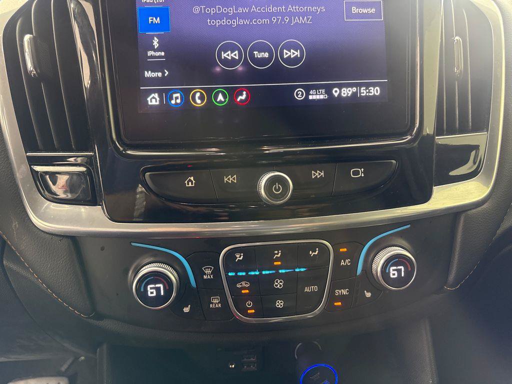 Used 2020 Chevrolet Traverse RS FWD image 36