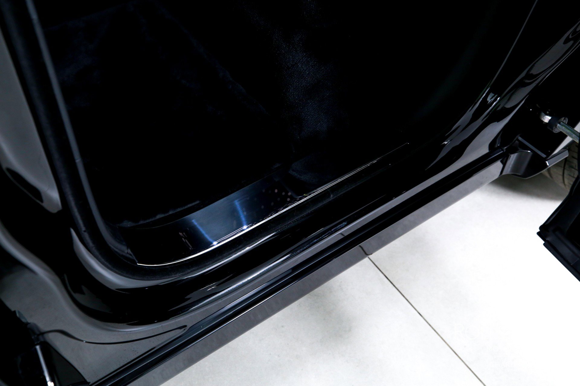 New 2026 Rolls-Royce Cullinan image 23