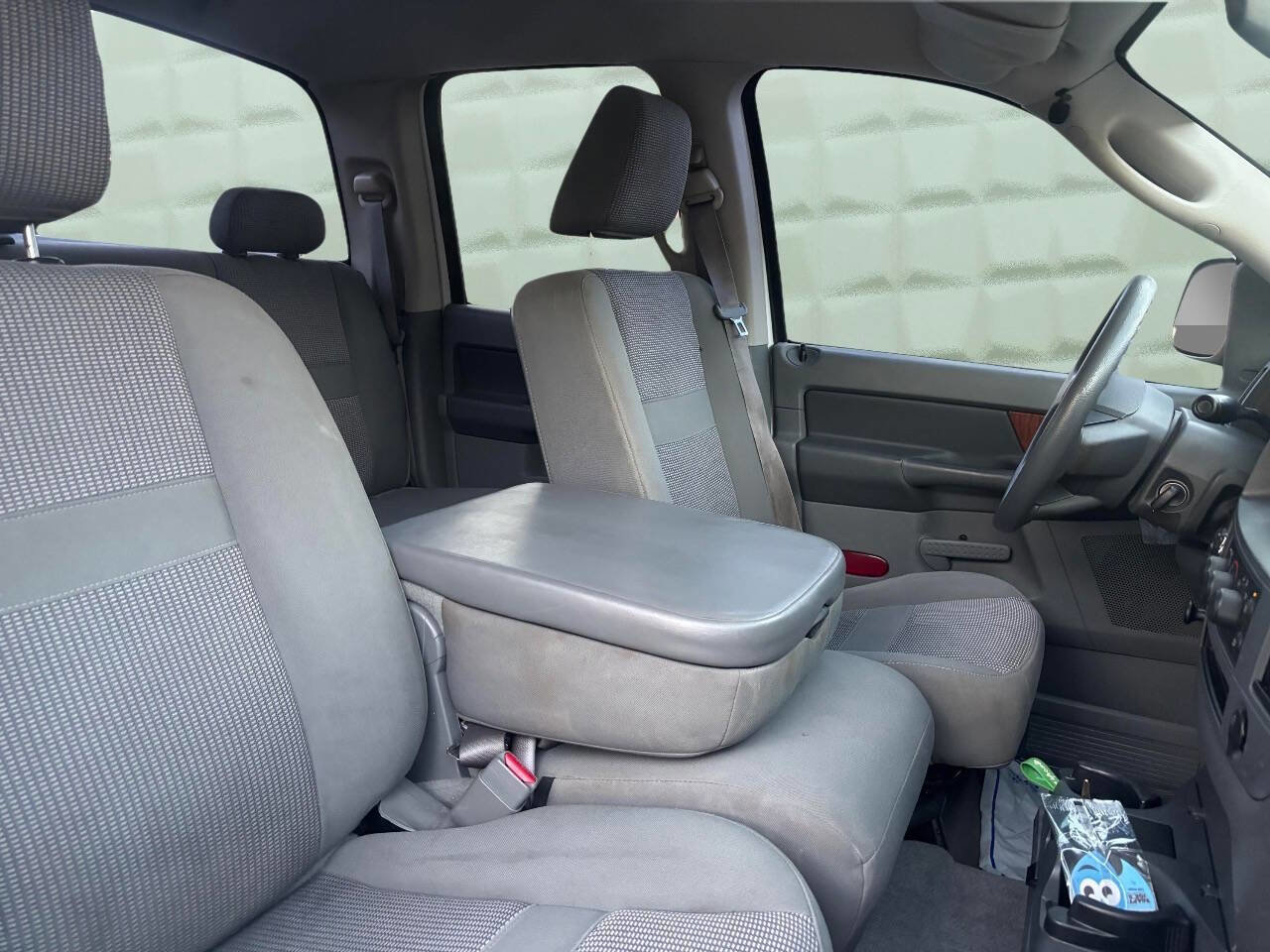 Used 2006 Dodge Ram 1500 Truck SLT image 16