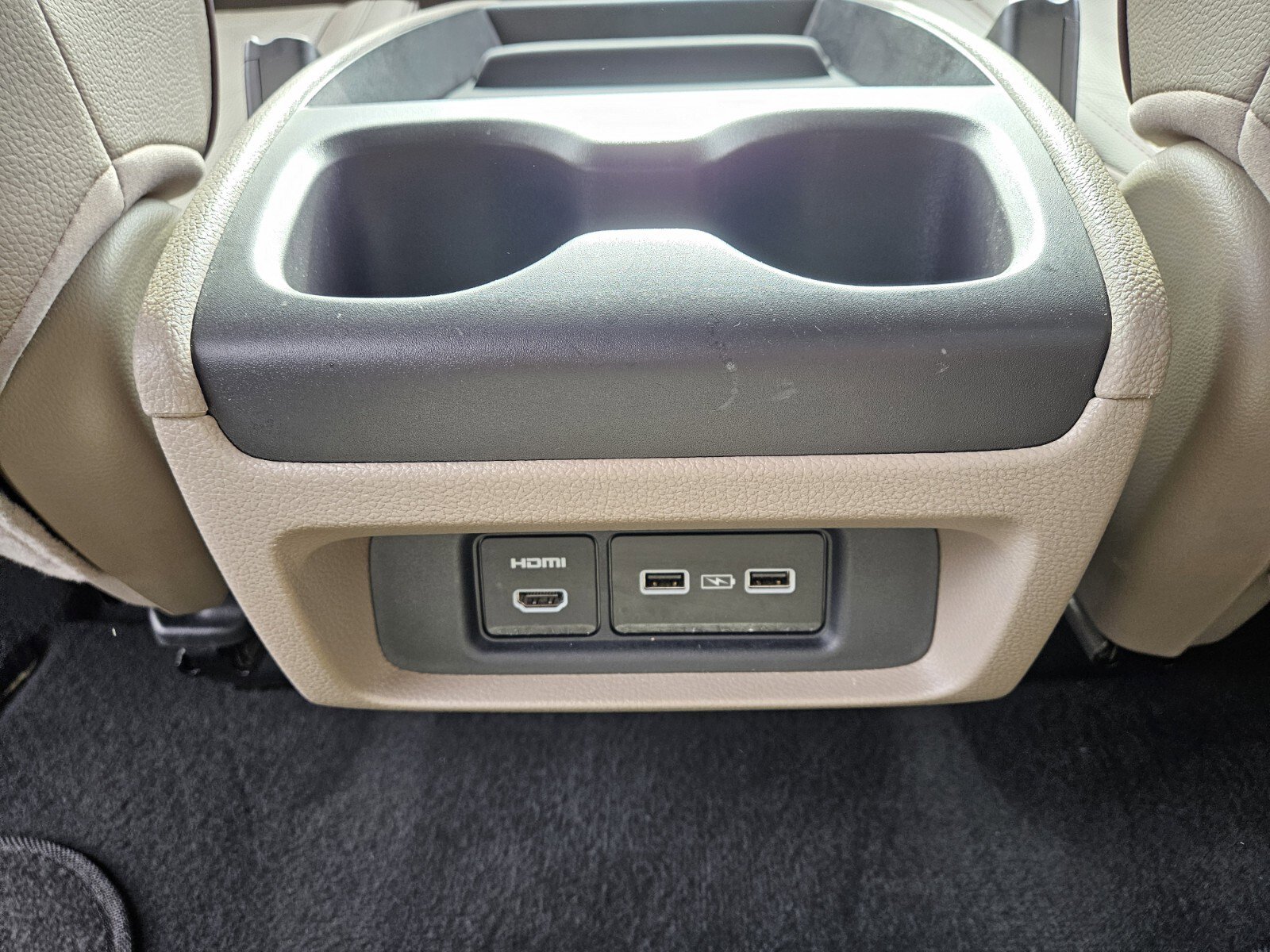 Used 2024 Honda Odyssey Elite image 11