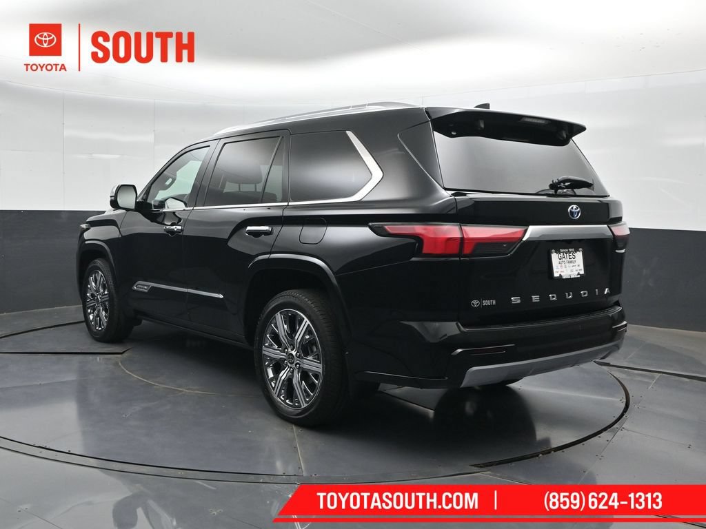 Used 2024 Toyota Sequoia Capstone AWD/4WD image 8