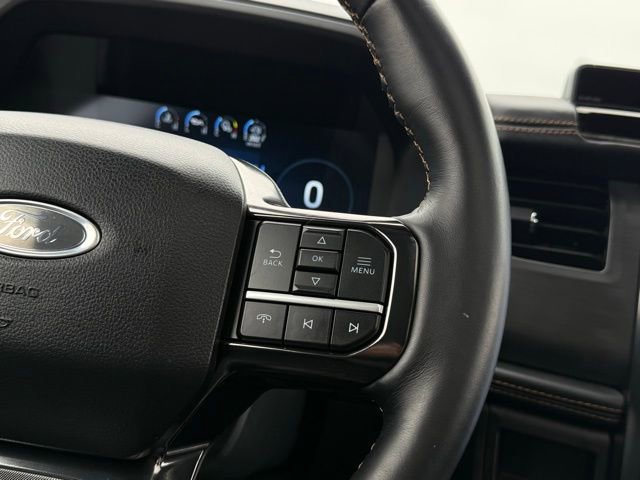Used 2024 Ford Expedition Max Platinum AWD/4WD image 10