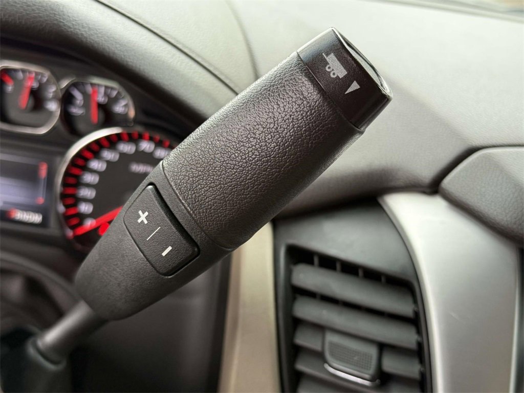 Used 2016 GMC Yukon SLT w/ Open Road Package image 13