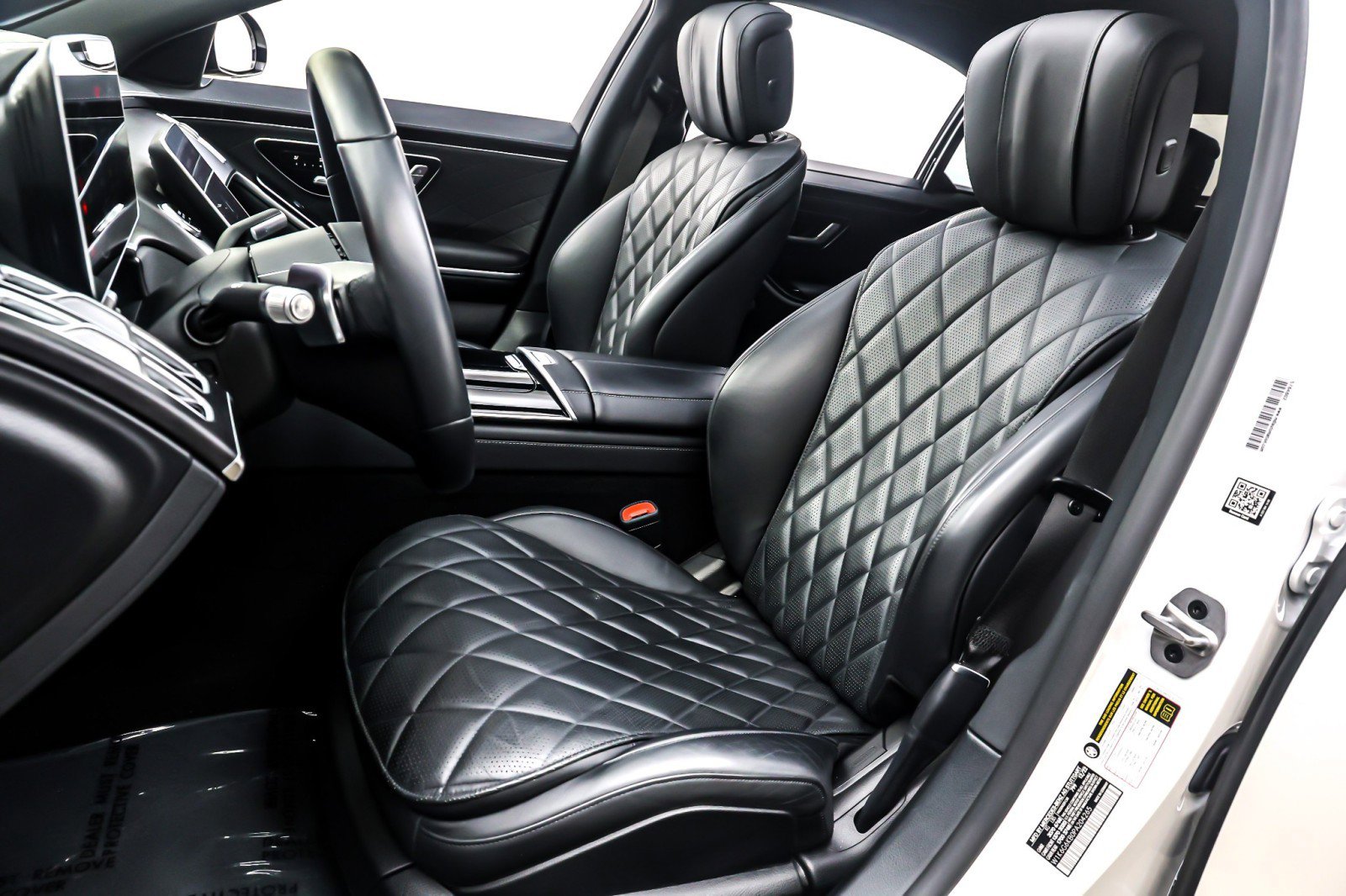 Used 2023 Mercedes-Benz S 580e 4MATIC Sedan image 18