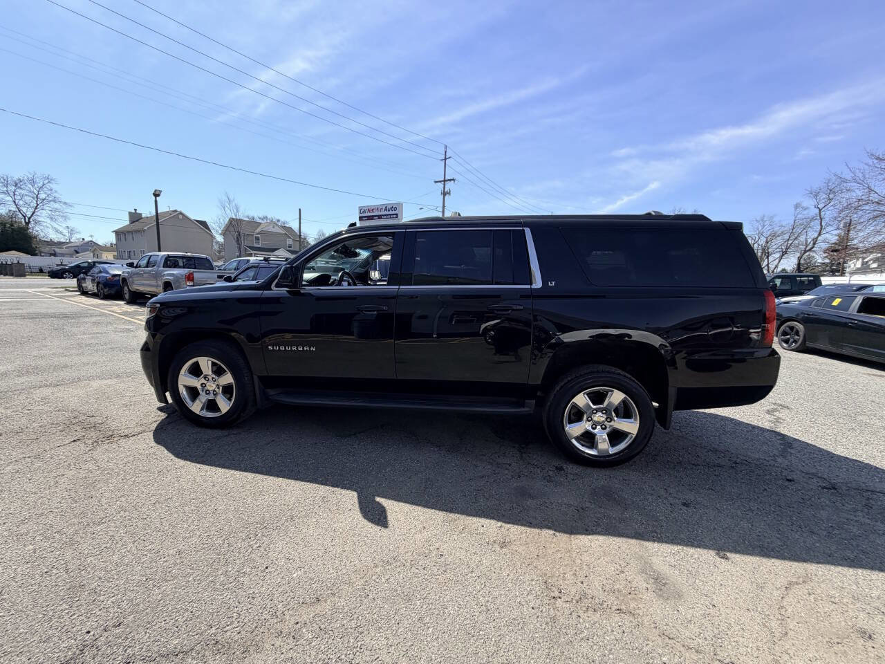 Used 2016 Chevrolet Suburban LT AWD/4WD image 19