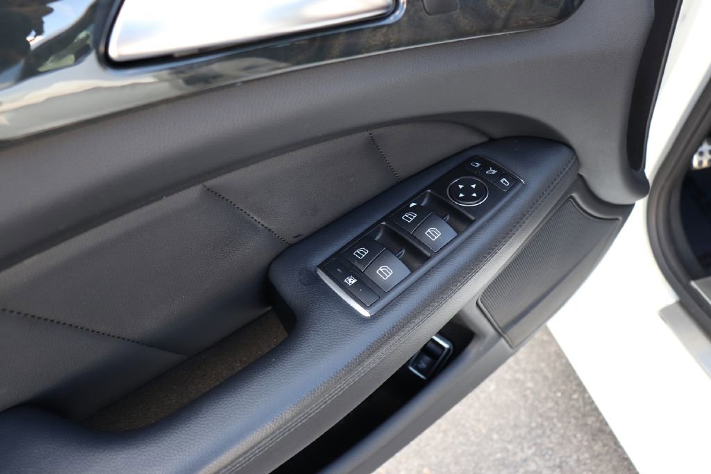 Used 2018 Mercedes-Benz CLS 550 w/ Premium 2 Package image 37