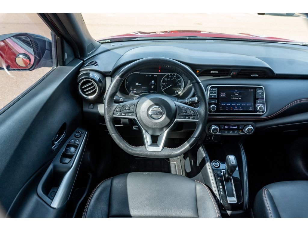 Used 2018 Nissan Kicks SR w/ Premium Package image 20