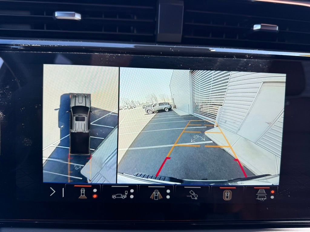 Used 2025 GMC Sierra 2500 Denali Ultimate image 44