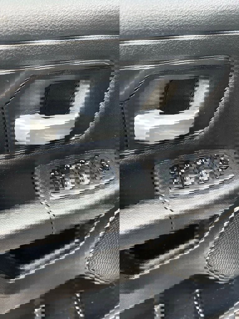 Used 2024 RAM 1500 Tradesman image 9