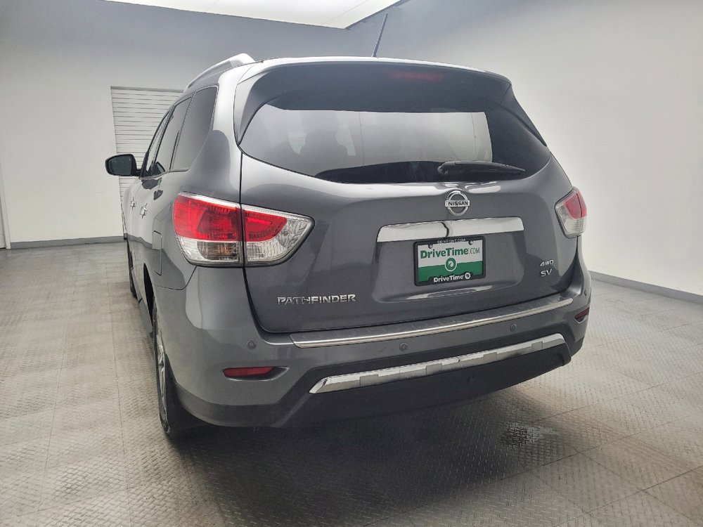 Used 2015 Nissan Pathfinder SV w/ Cargo Package image 6