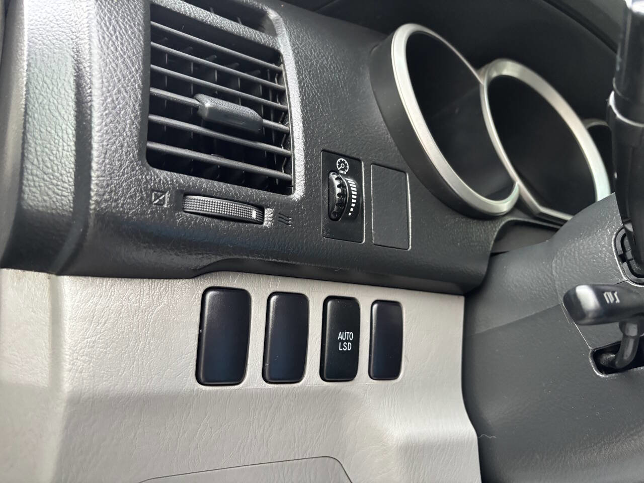 Used 2007 Toyota 4Runner SR5 image 33