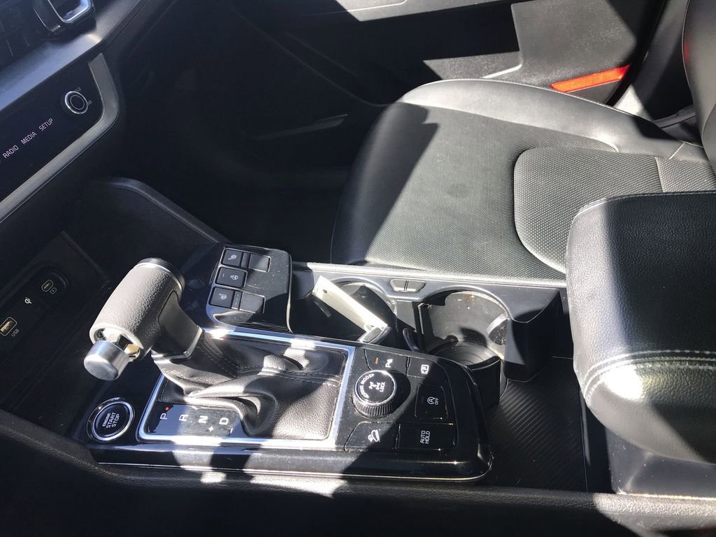 Used 2023 Kia Sportage EX image 21