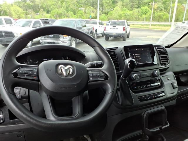 Used 2024 RAM ProMaster 2500 w/ Convenience Group image 11