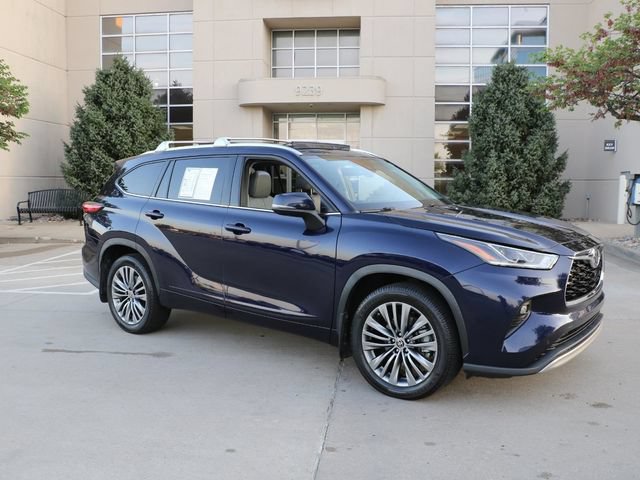 Used 2021 Toyota Highlander Platinum