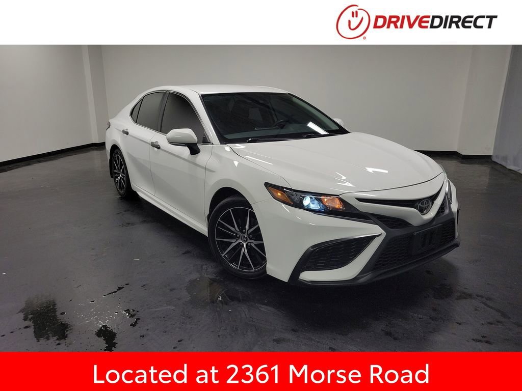 Used 2023 Toyota Camry SE