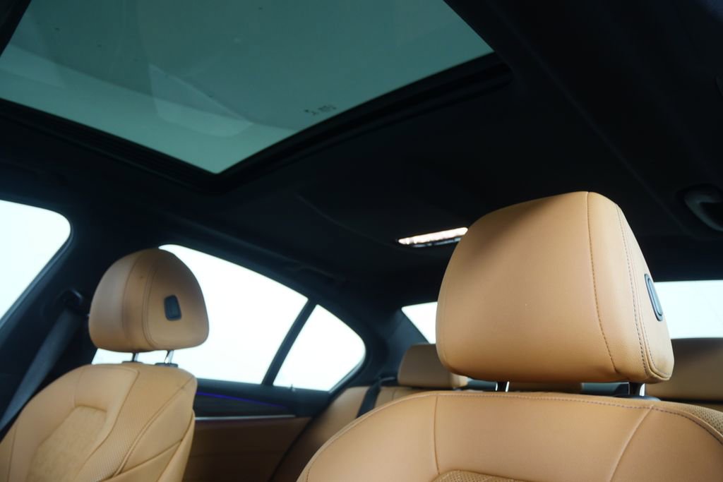 Certified 2023 BMW 530i w/ M Sport Package image 11