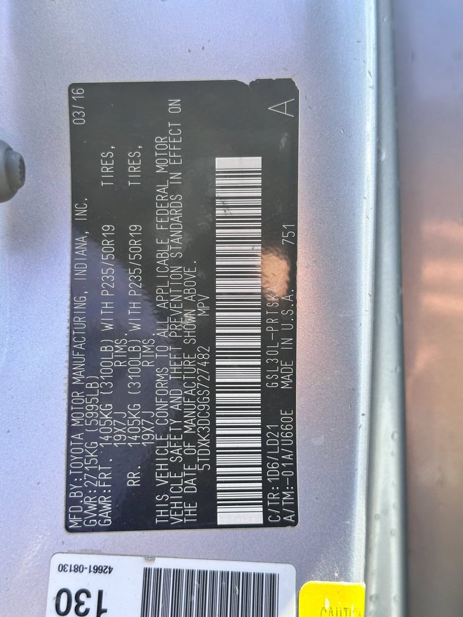 Used 2016 Toyota Sienna SE FWD image 12