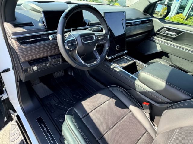 Used 2025 GMC Sierra EV Denali AWD/4WD image 36