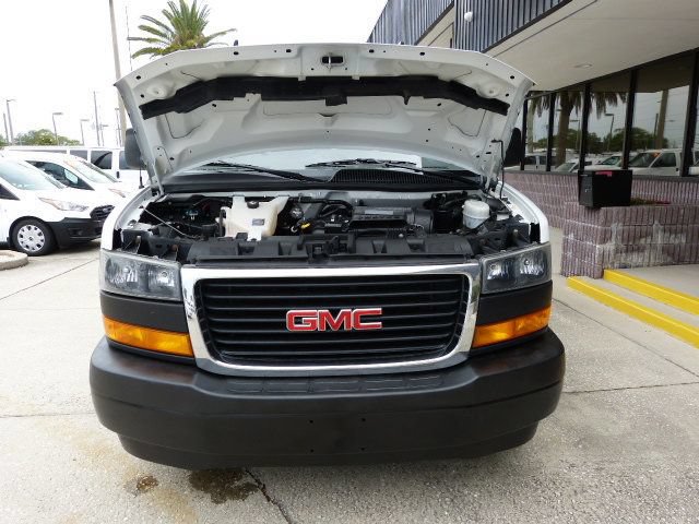 Used 2020 GMC Savana 2500 w/ Driver Convenience Package RWD image 8