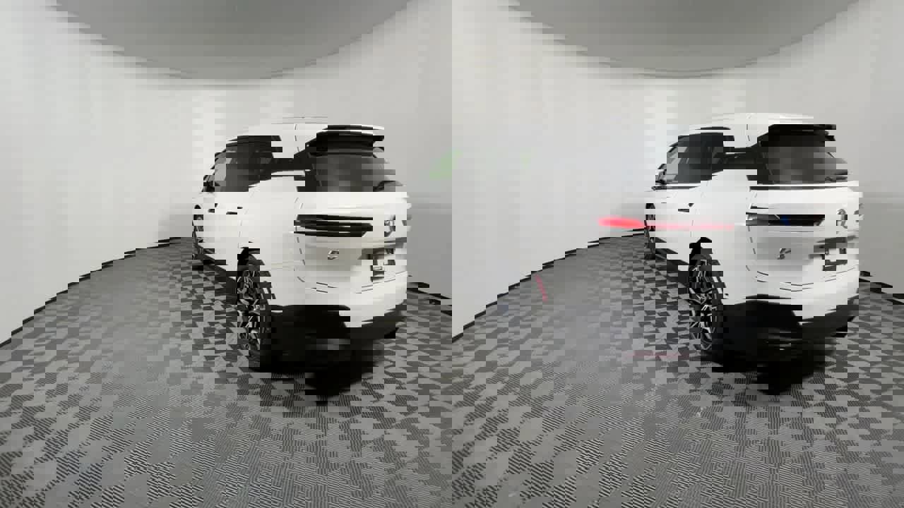 New 2022 BMW iX xDrive50 w/ Convenience Package image 11