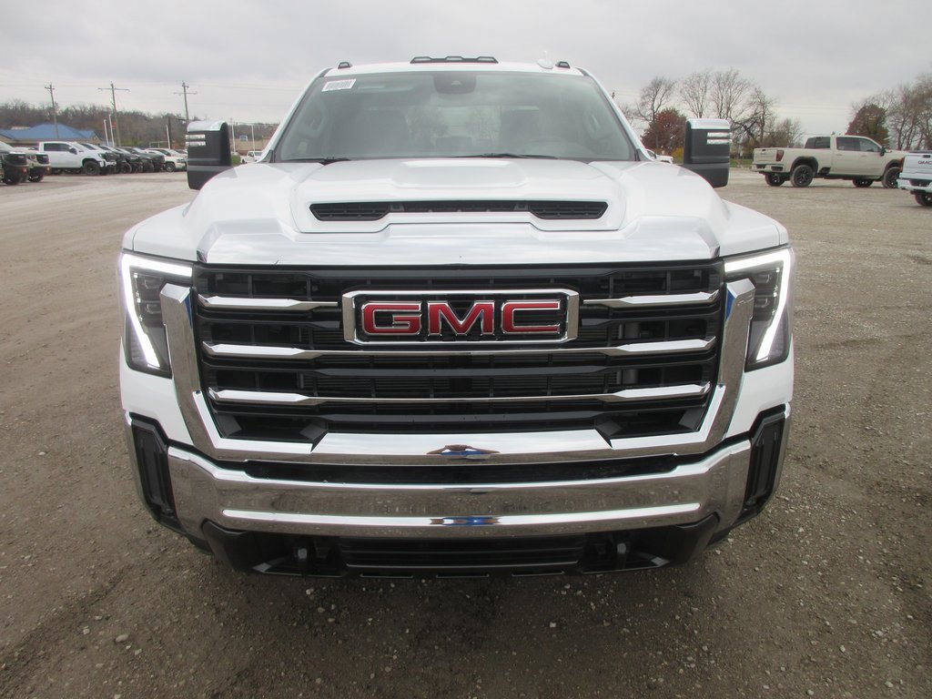 New 2026 GMC Sierra 3500 SLT image 12