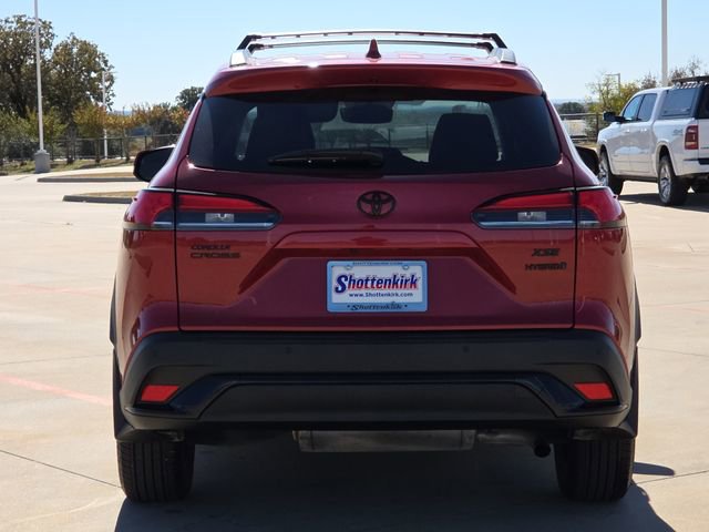 Used 2024 Toyota Corolla Cross XSE w/ Convenience Package image 7