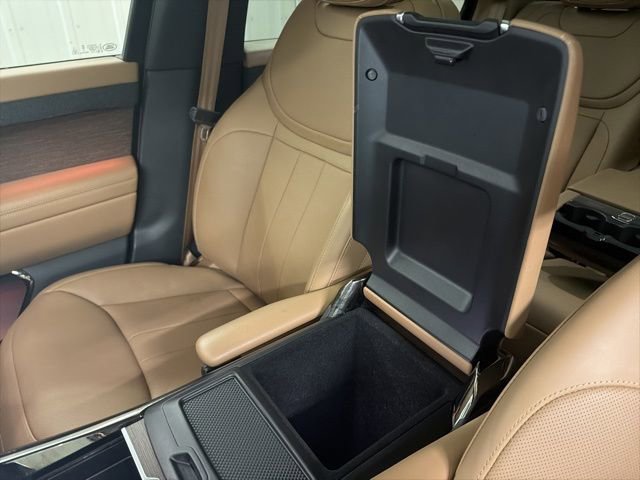 Used 2024 Land Rover Range Rover Sport SE image 36