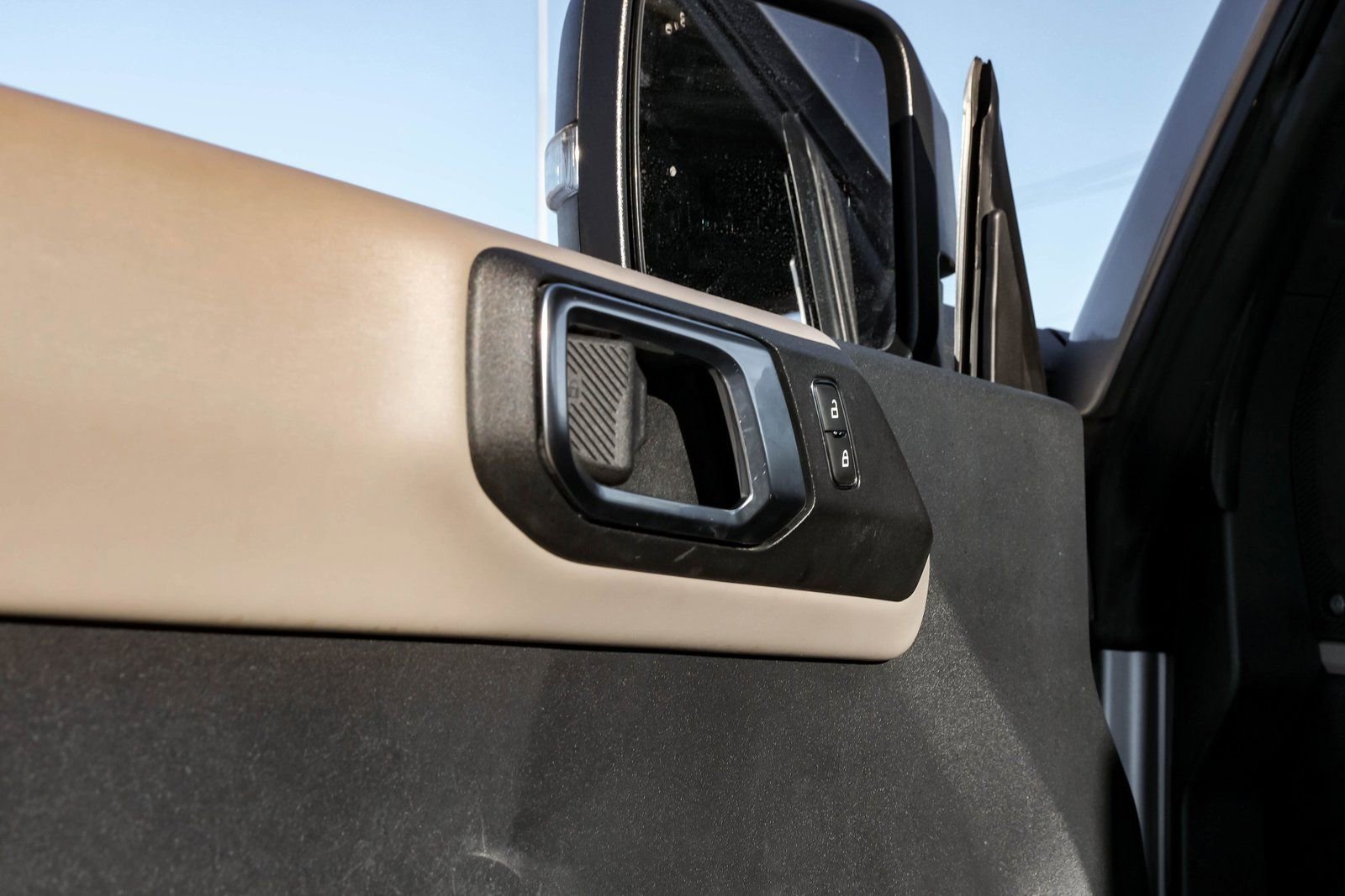 Used 2022 Ford Bronco Wildtrak image 41