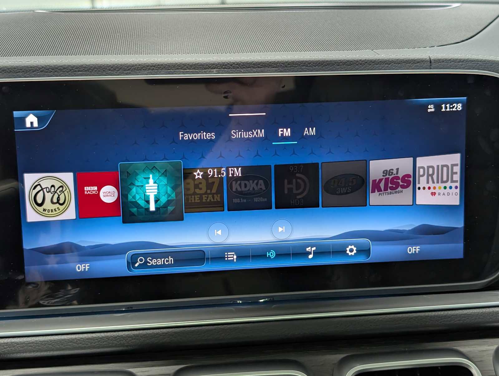 New 2026 Mercedes-Benz GLS 450 4MATIC image 25