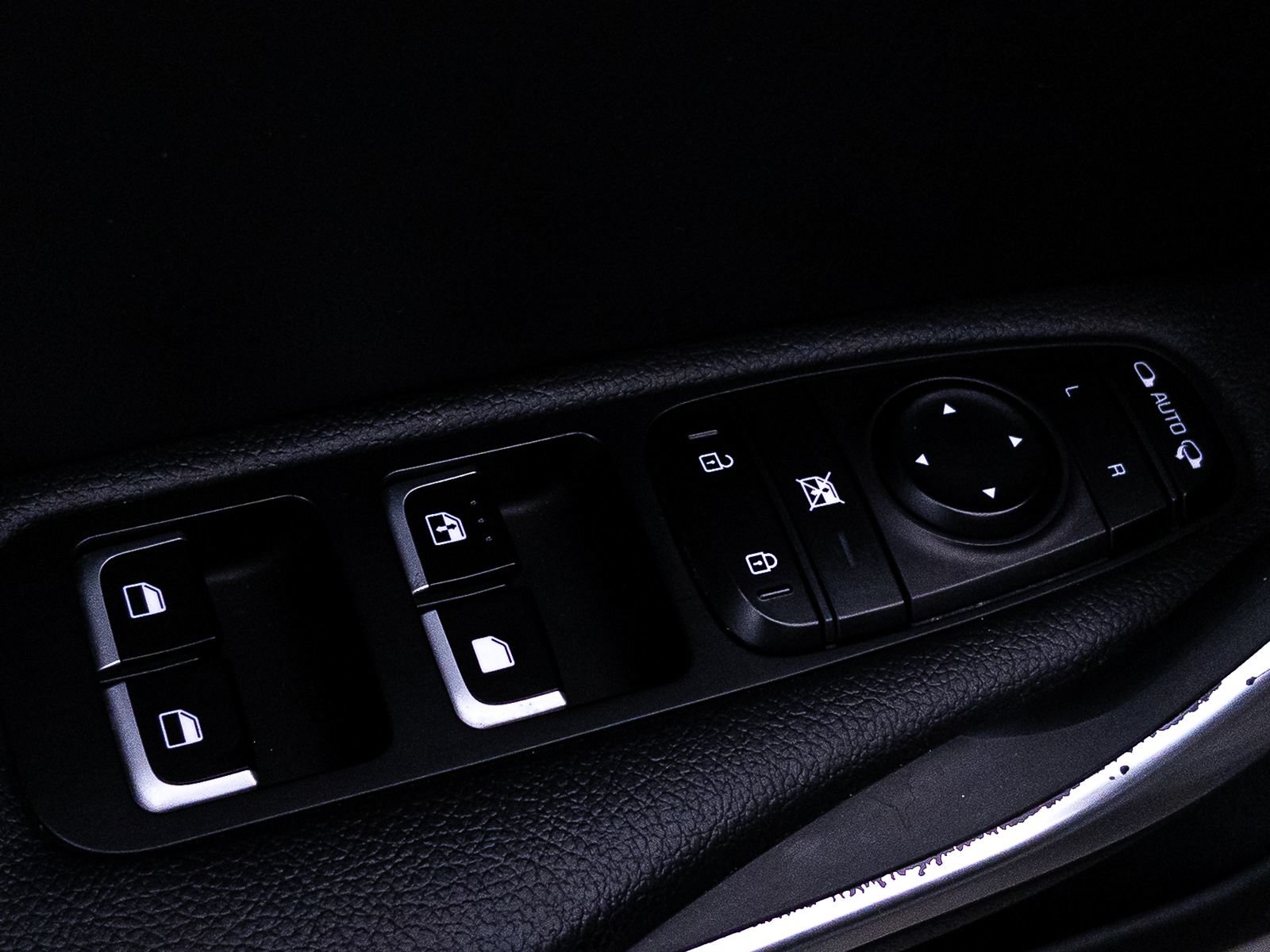 Used 2019 Kia Stinger GT RWD image 18