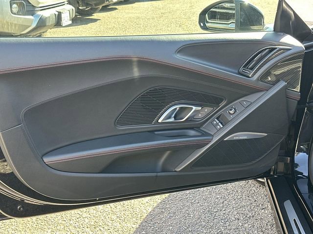 Used 2017 Audi R8 V10 w/ Carbon Exterior Package image 20