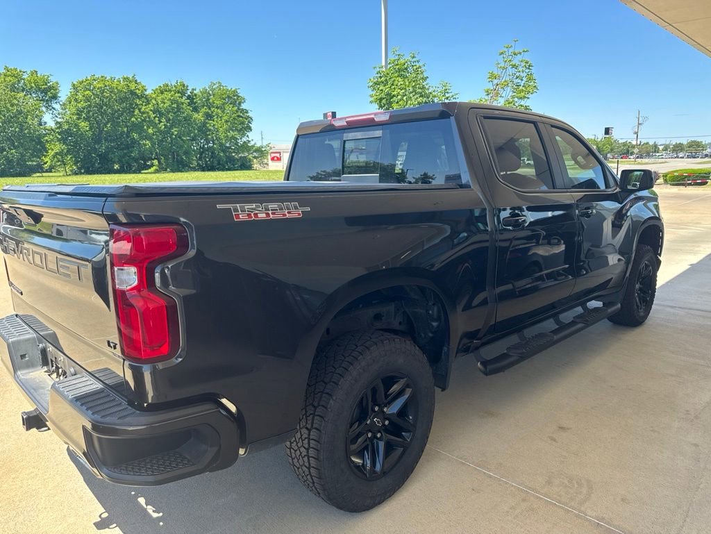 Used 2021 Chevrolet Silverado 1500 LT Trail Boss w/ Convenience Package II AWD/4WD image 5