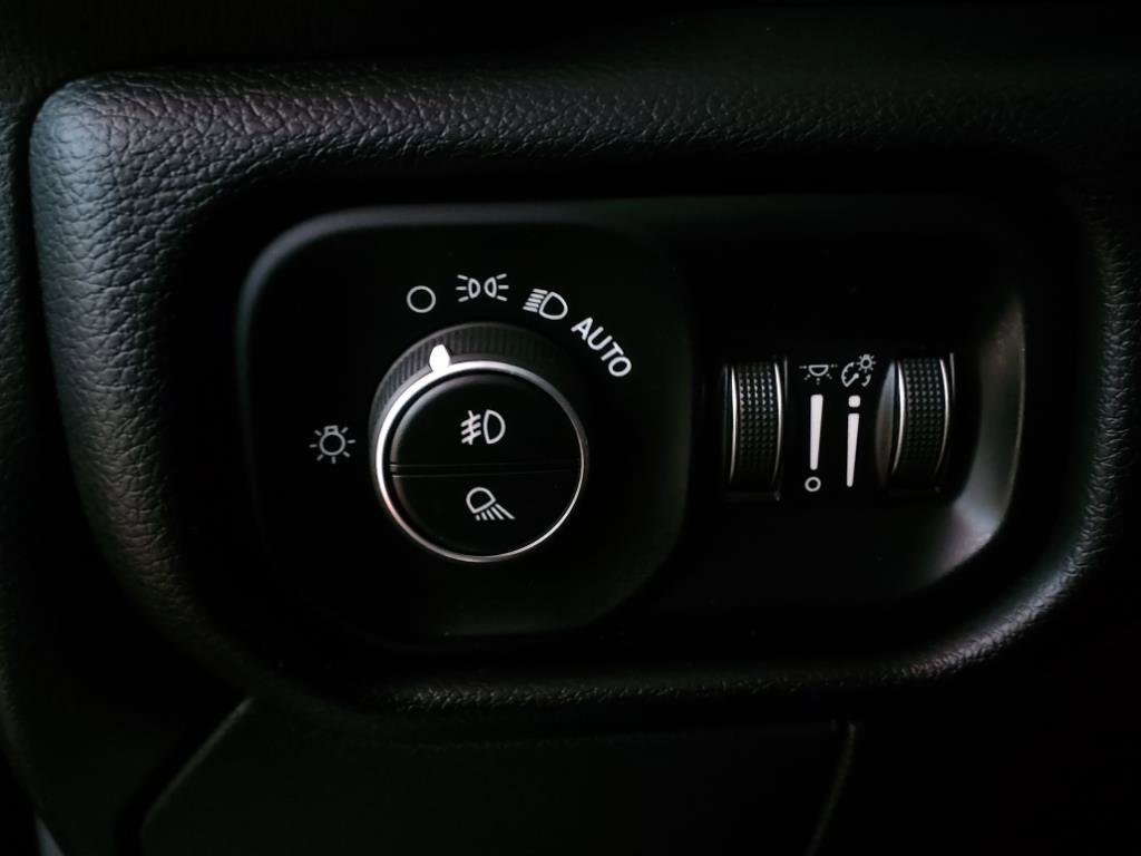 Used 2022 RAM 3500 Laramie image 25