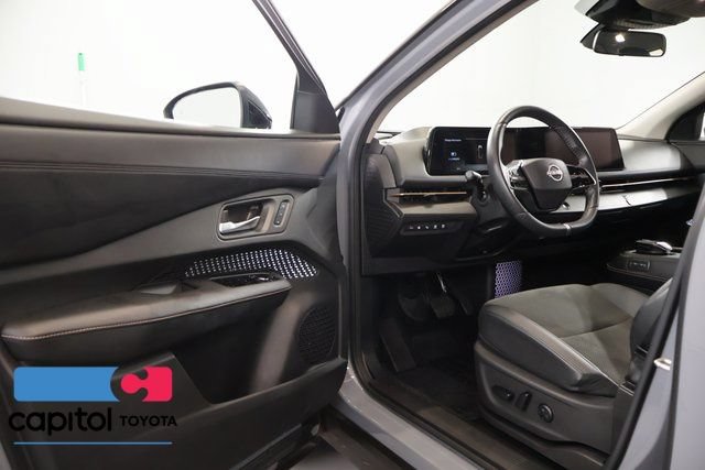 Used 2023 Nissan Ariya FWD image 8