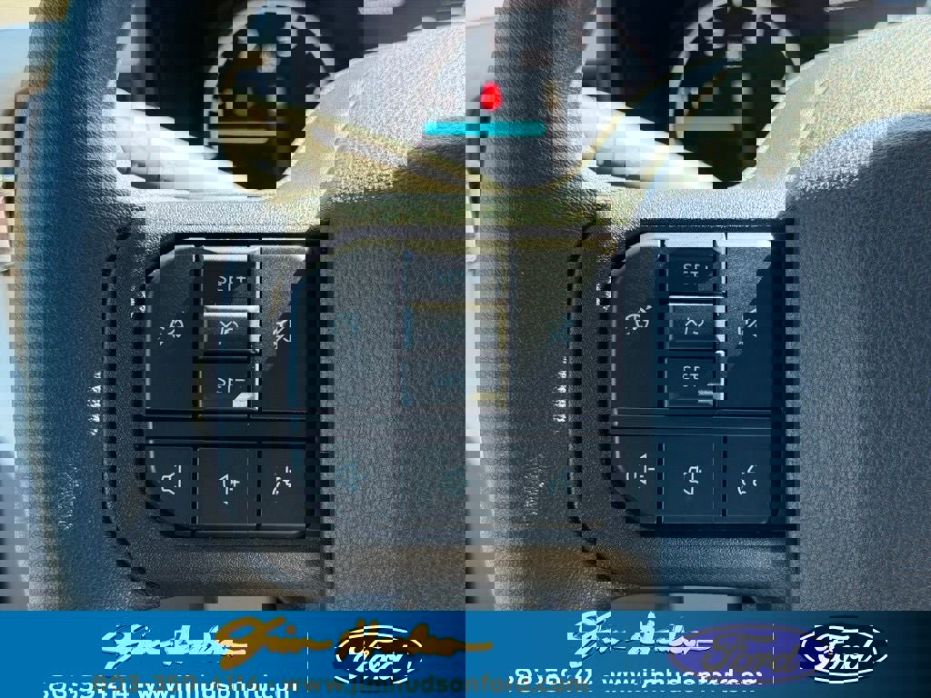 New 2026 Ford F250 XLT w/ FX4 Off-Road Package image 25