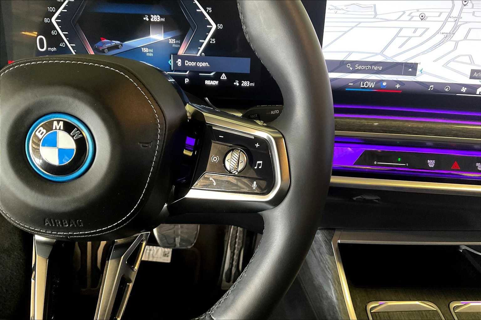 Used 2023 BMW i7 xDrive60 image 23