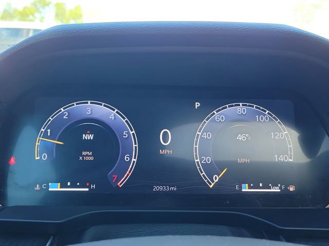 Used 2024 Jeep Grand Cherokee L Laredo w/ Trailer Tow Package image 28